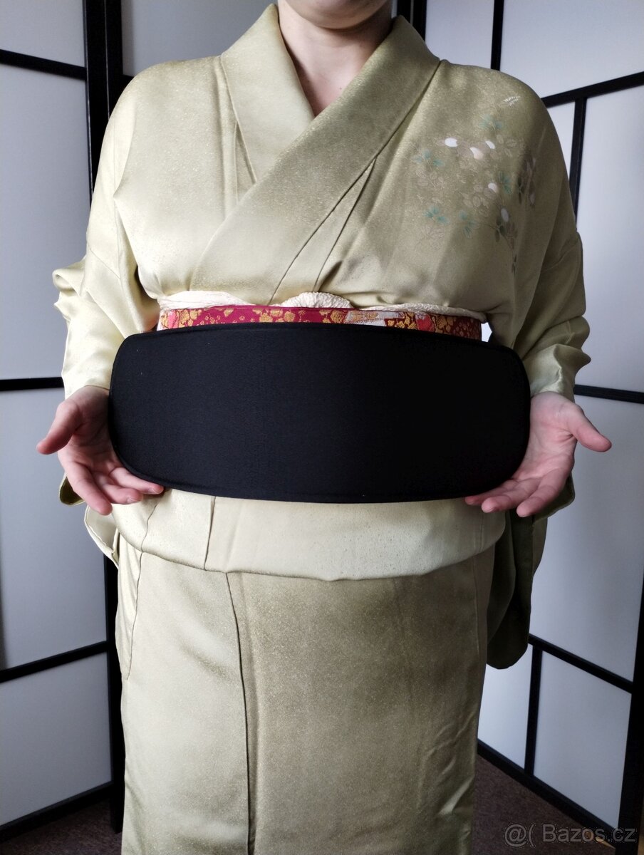 Obi-ita – výztuž do japonského pásu obi ke kimonu