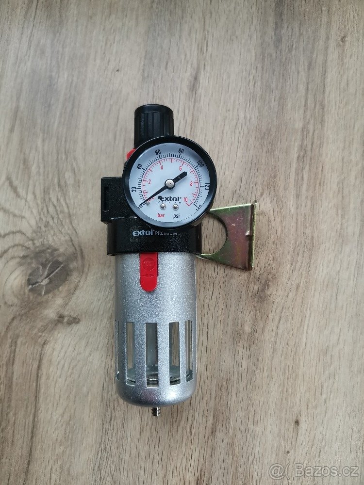 Regulátor tlaku s filtrem a manometrem