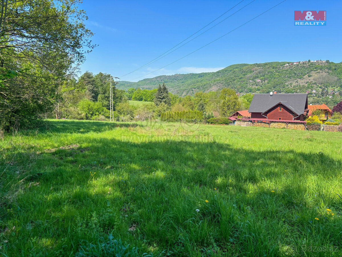 Prodej pozemku, 1543 m², Sebuzín