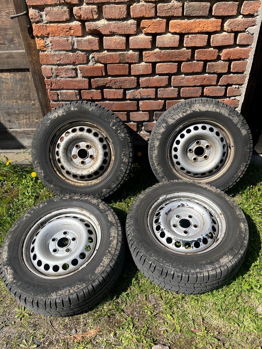 Set zimních kol na VW T5, T6 MICHELIN ALPIN AGILIS