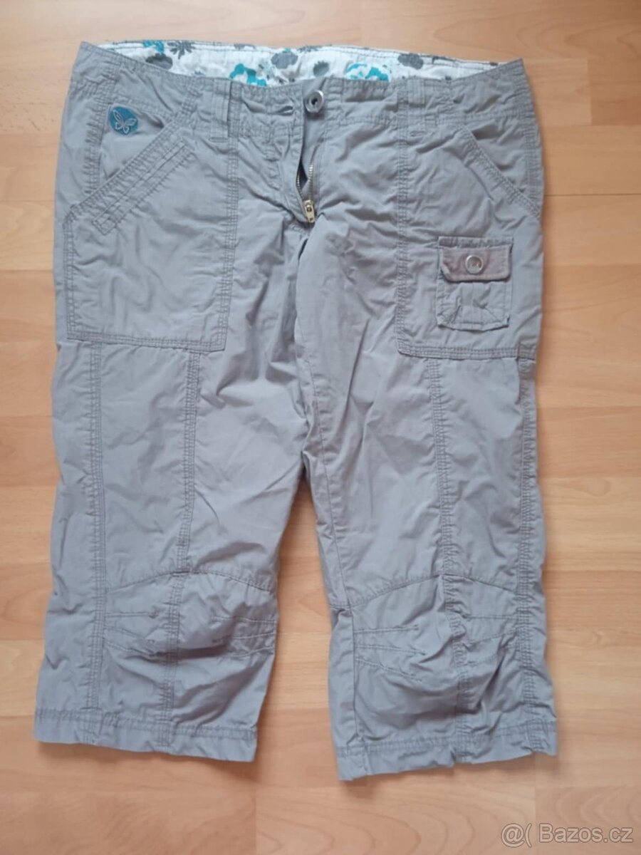 Kraťase 3/4 s kapsami vel. XS