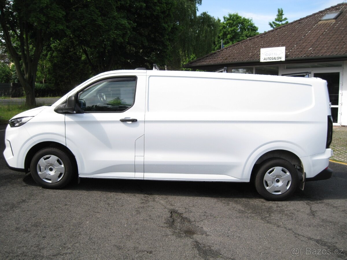CUSTOM VAN 320, TREND,136k, DLOUHÝ ROZVOR L2