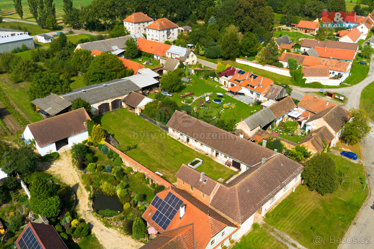 Prodej zemědělské usedlosti, 2078 m², Záblatí u Dřítně