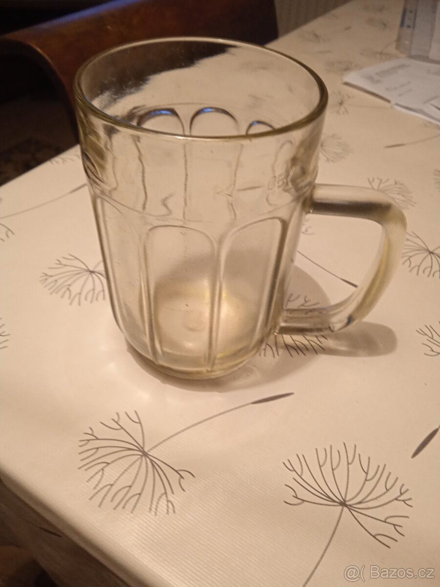 Půllitr