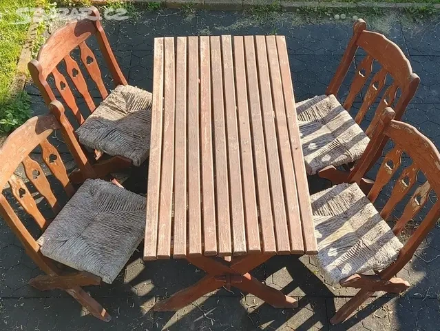 Zahradní set z masivního dřeva