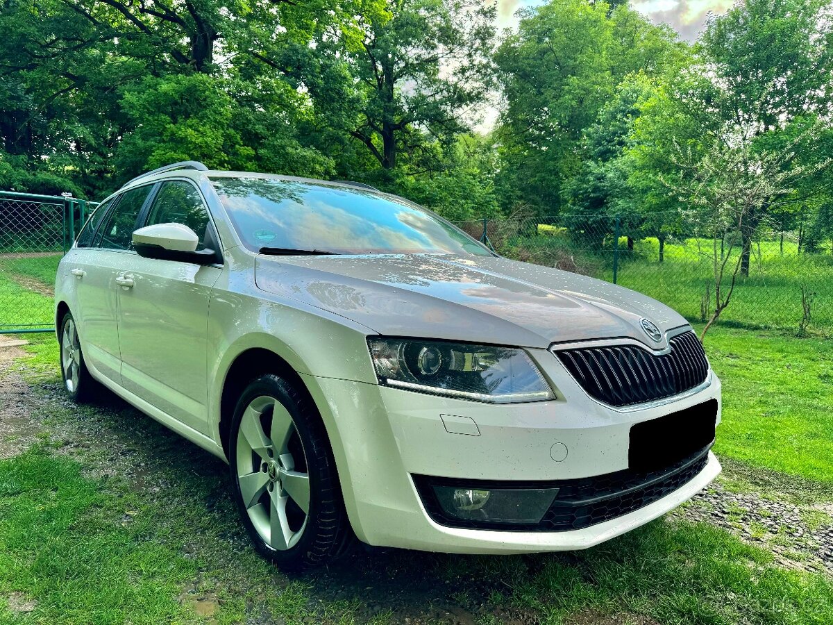 Škoda Octavia 2.0TDI Manuál Tažné LED Elegance ROZVODY