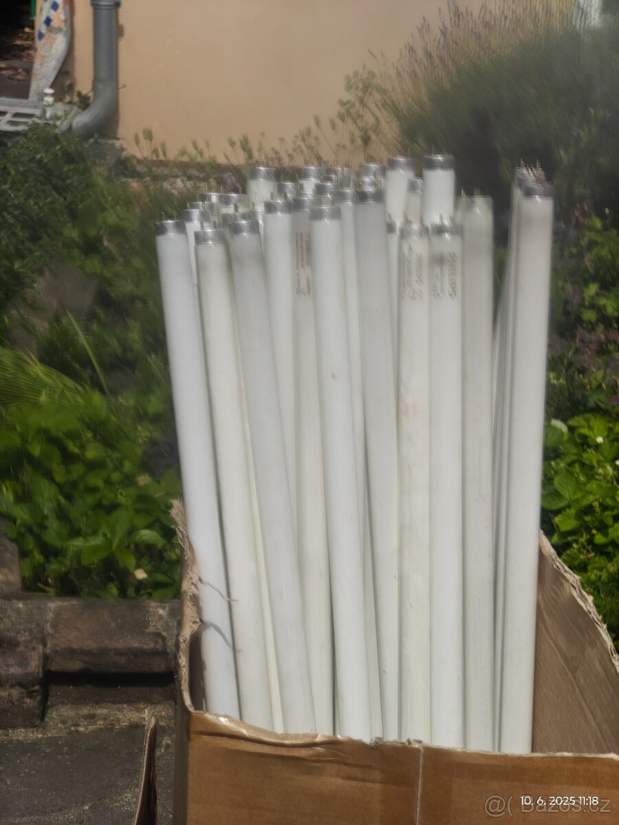 zářivky-trubice 120 cm