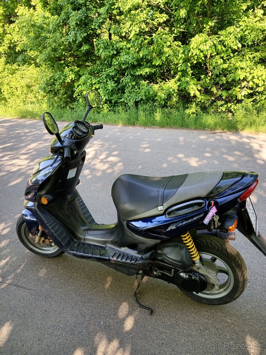 Skútr 50ccm Suzuki