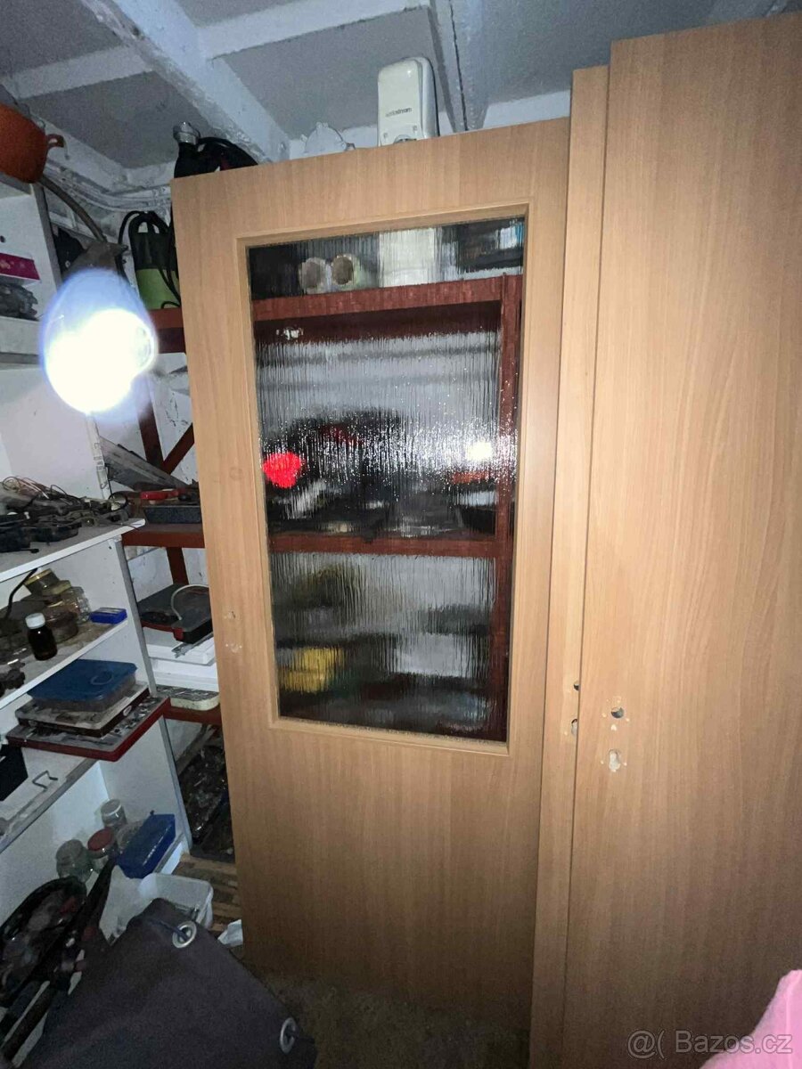 Dveře