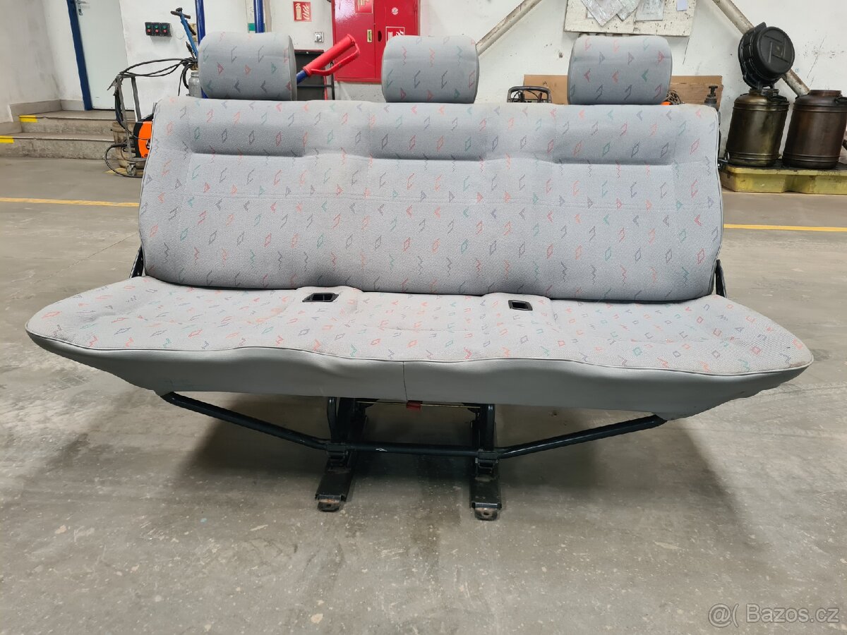 Sedadla VW T4 sklopné