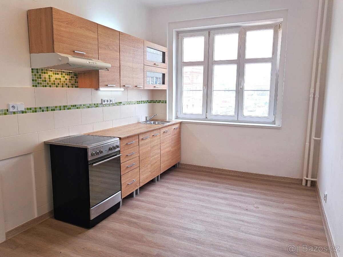Prodej bytu 2kk 50 m2 s lodžií Teplice