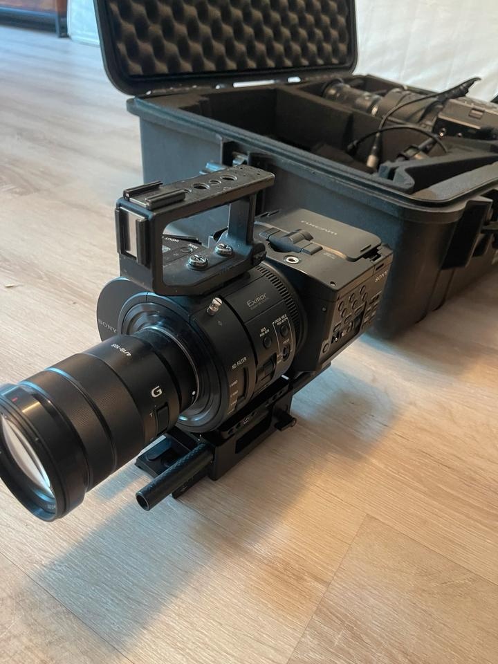 Sony NEX-FS700E – profesionální 4K kamera