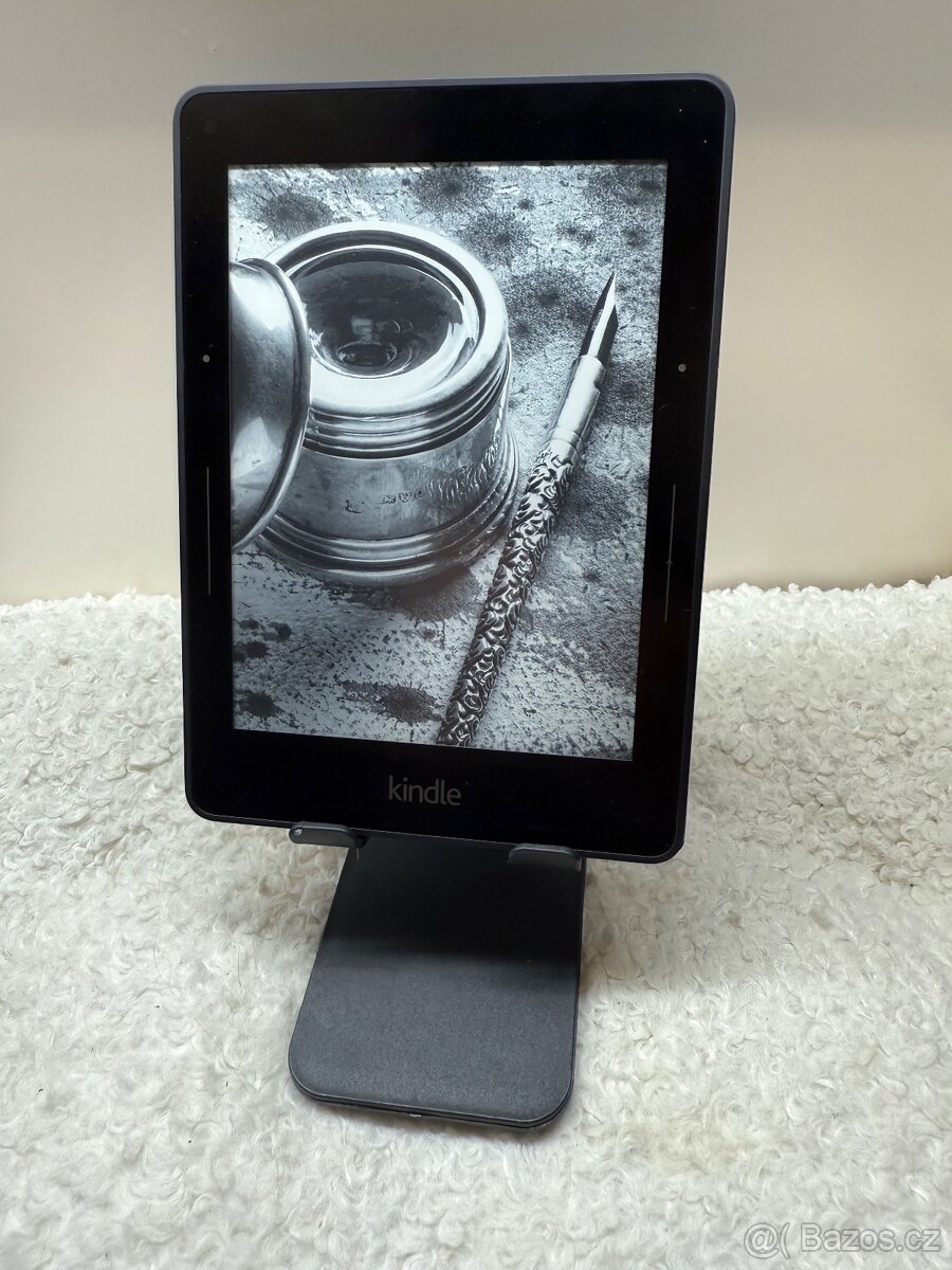 Amazon Kindle Voyage (7. generace) – elektronická čtečka kni