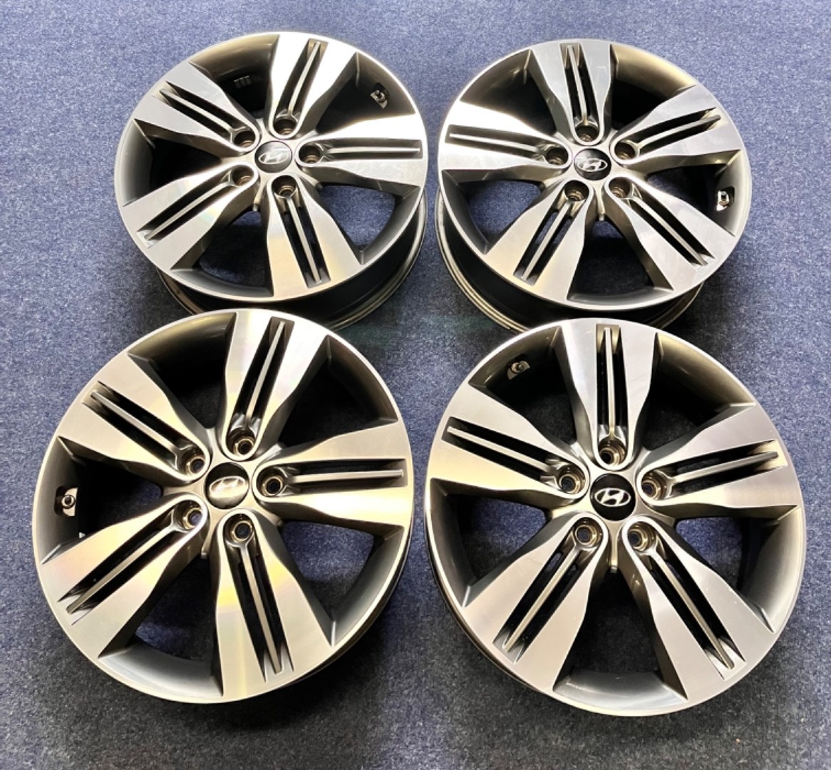 5x114,3 R18 originál disky Hyundai IX35 - ET 51