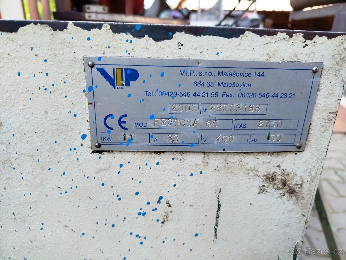 Strojní pásová automatická pila