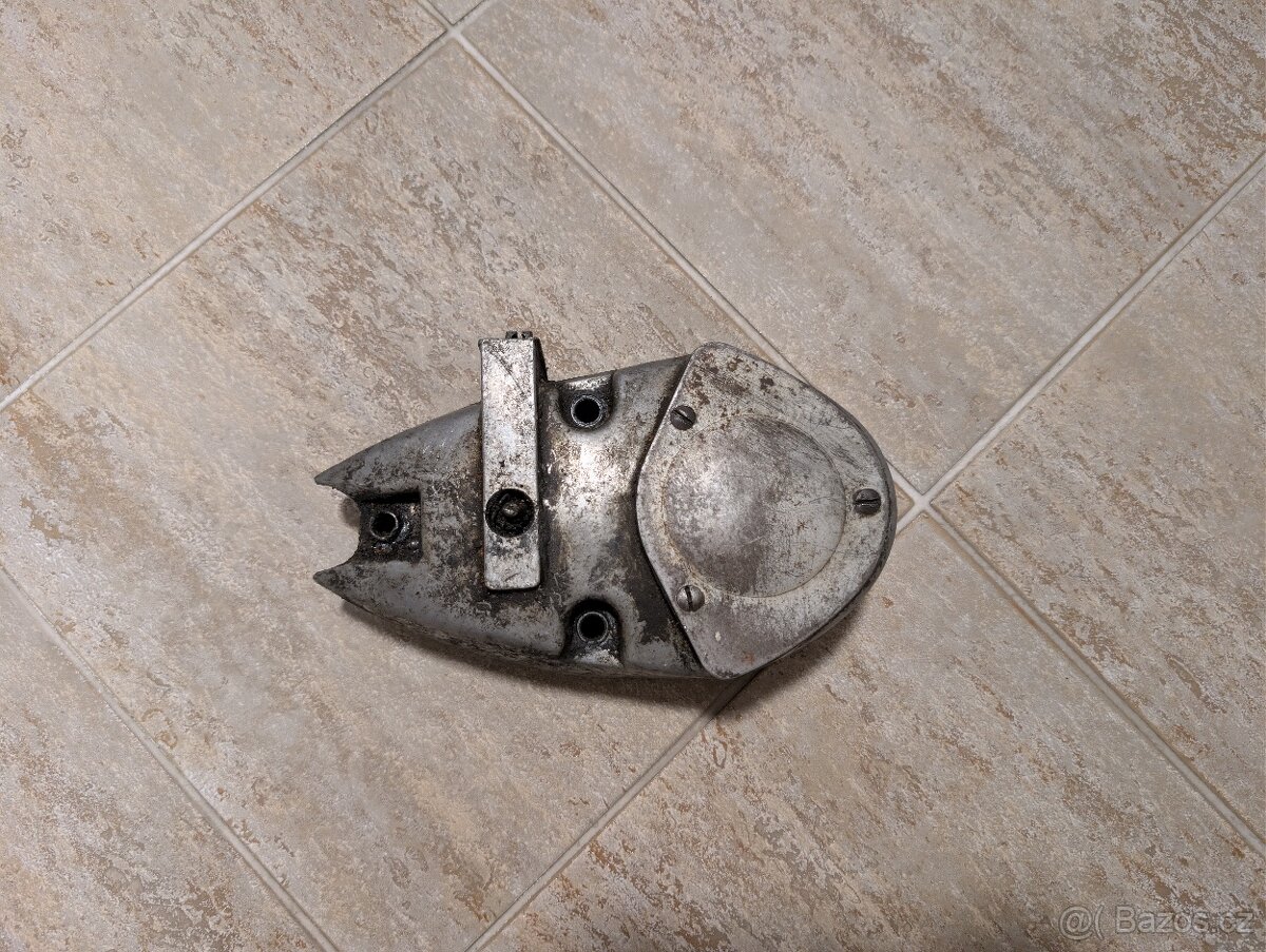 Jawa 50 Pionýr Mustang – kryt zapalování