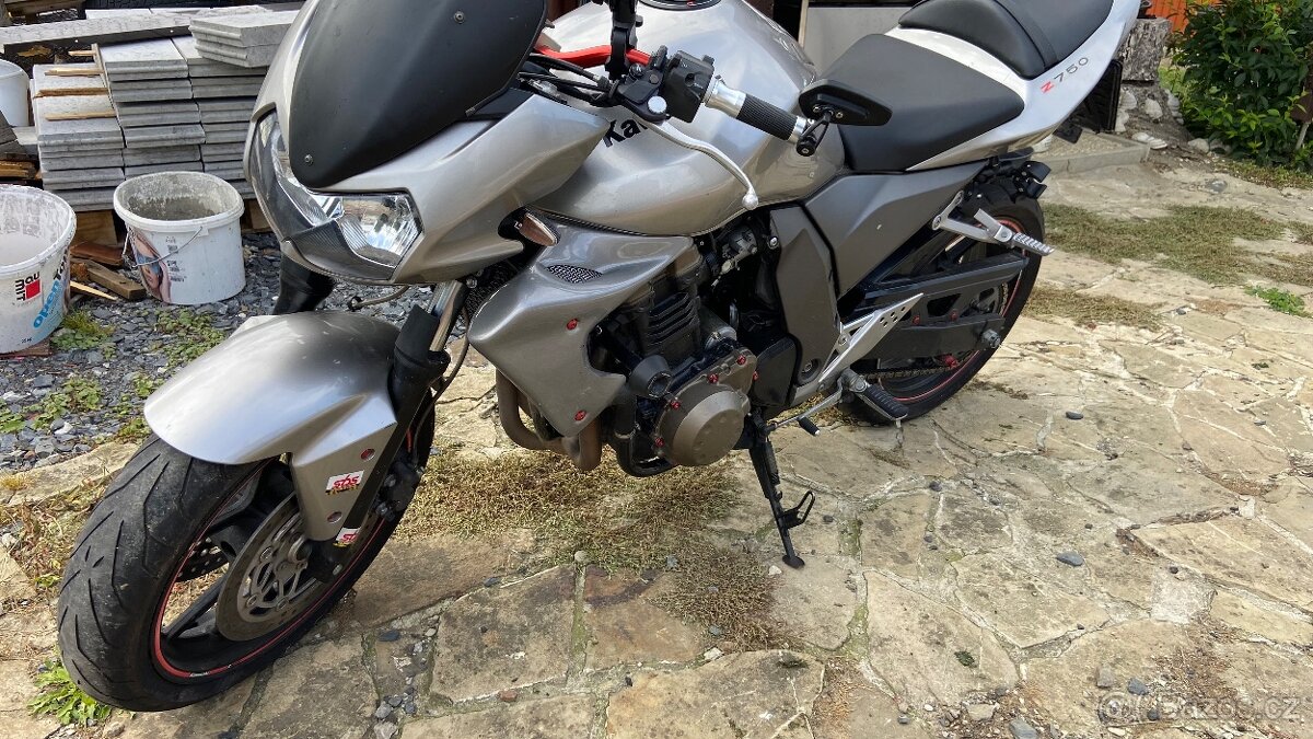 Kawasaki Z750
