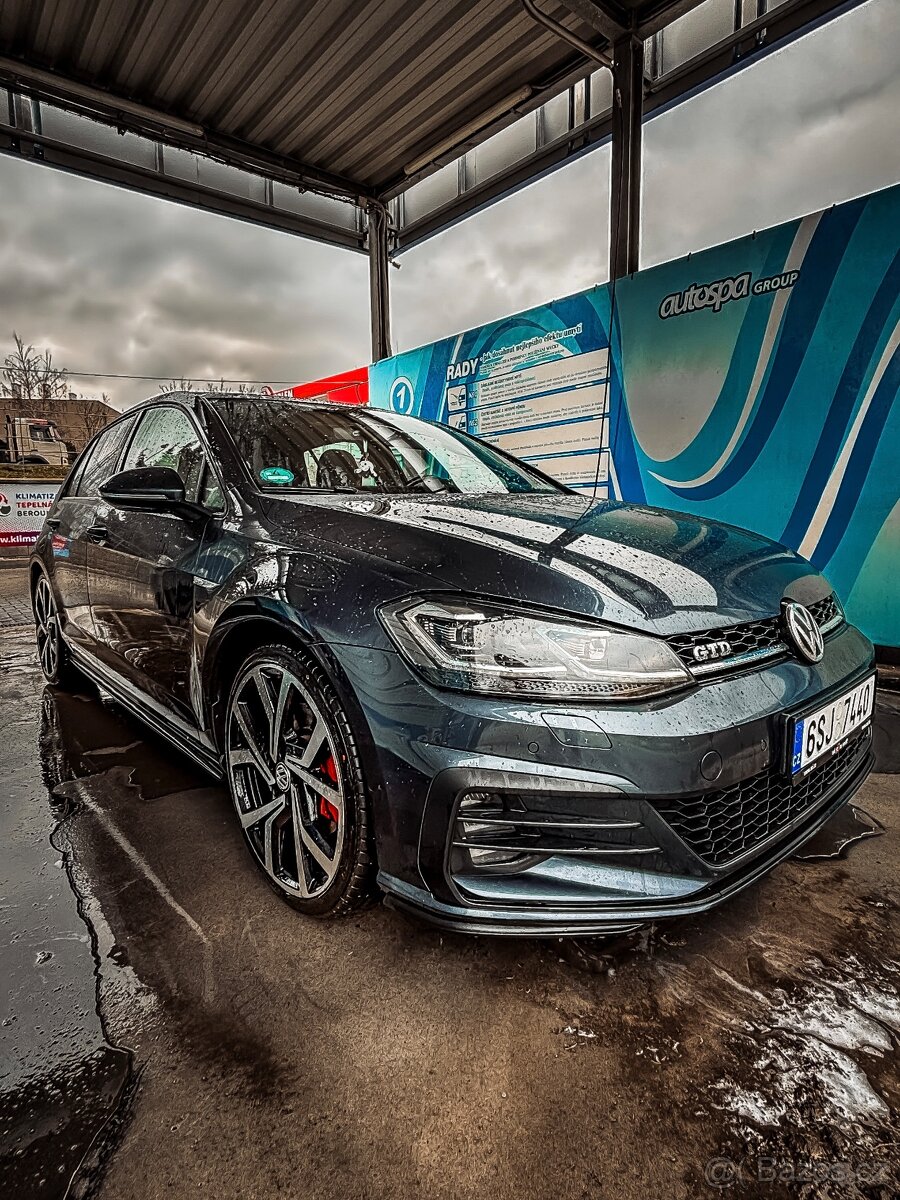 Volkswagen Golf 2.0 GTD