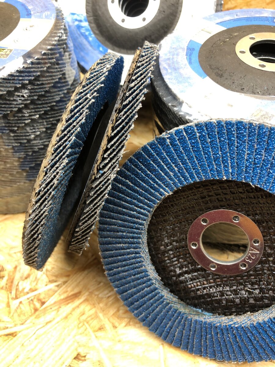 Lamelové kotouče  vysoké 125mm  likvidace prodejny