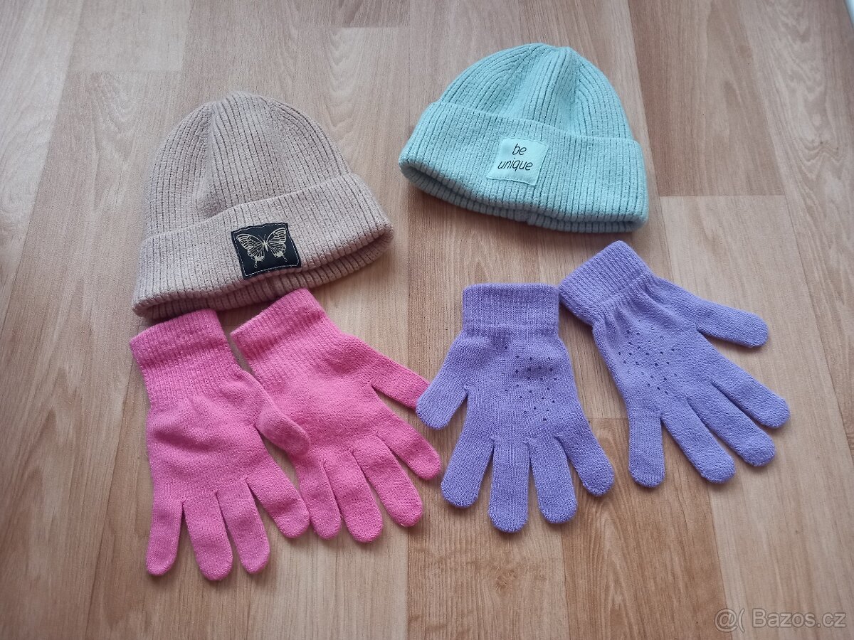 05 - Set čepic a rukavic - velikost na cca 8 - 12 let
