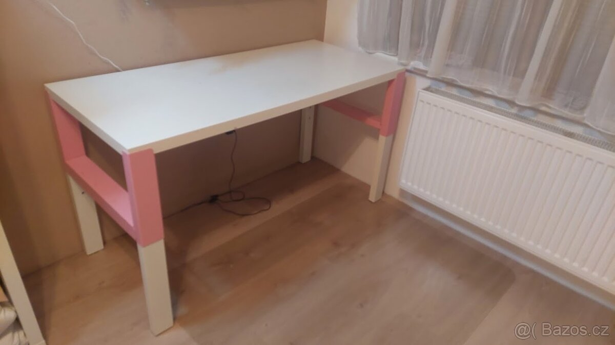 Dětský stůl IKEA