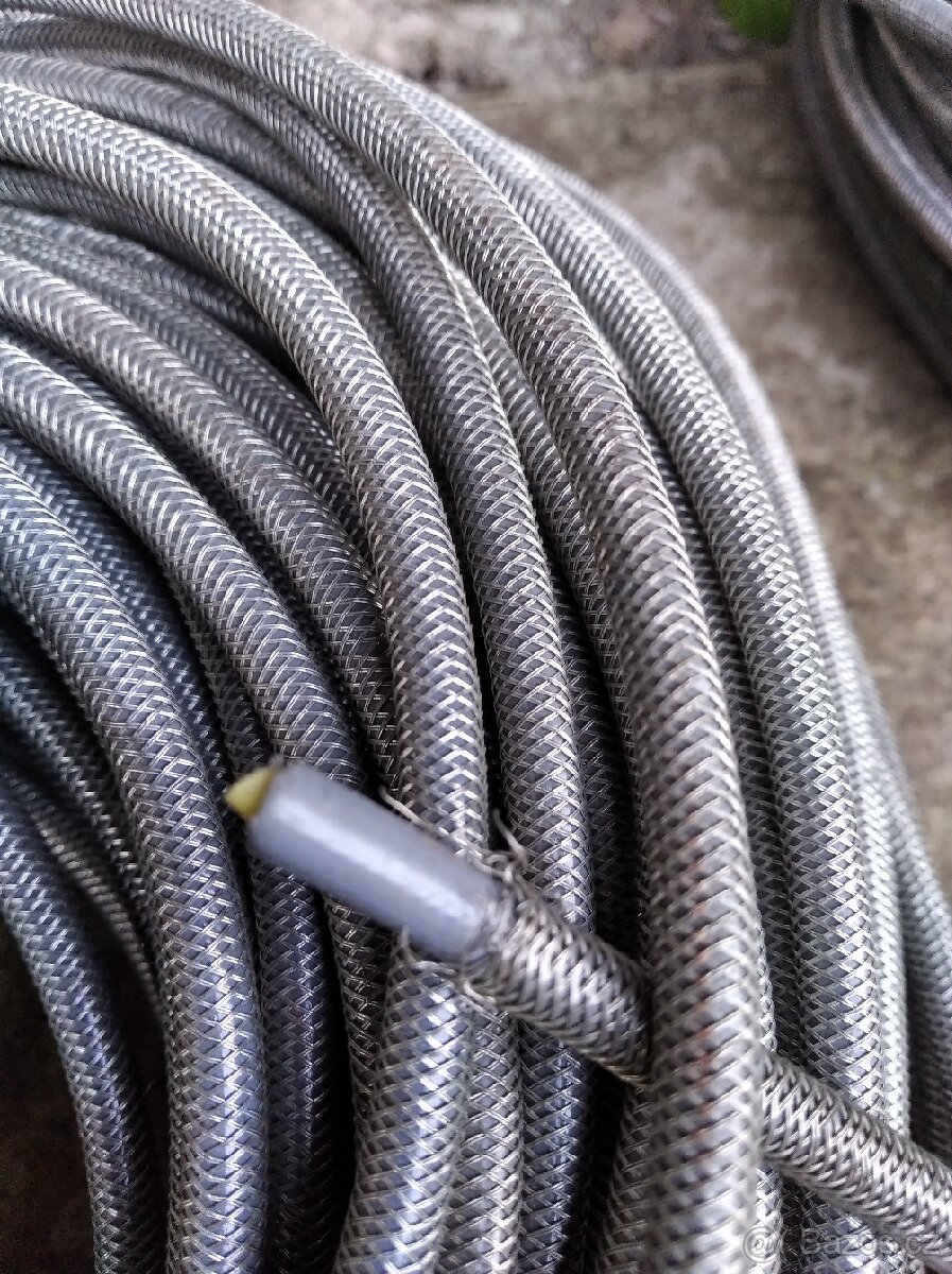 Topný kabel