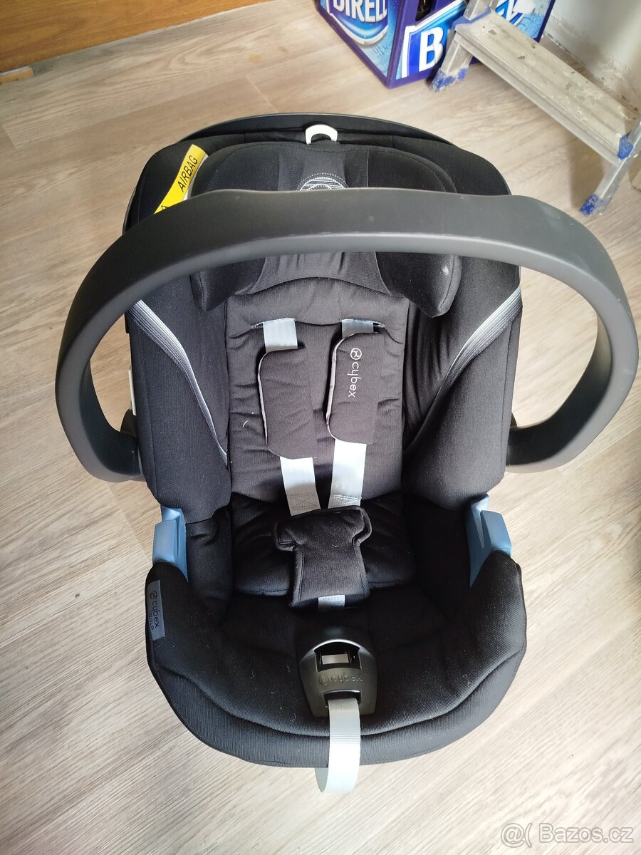 Vajíčko Cybex Azon 5
