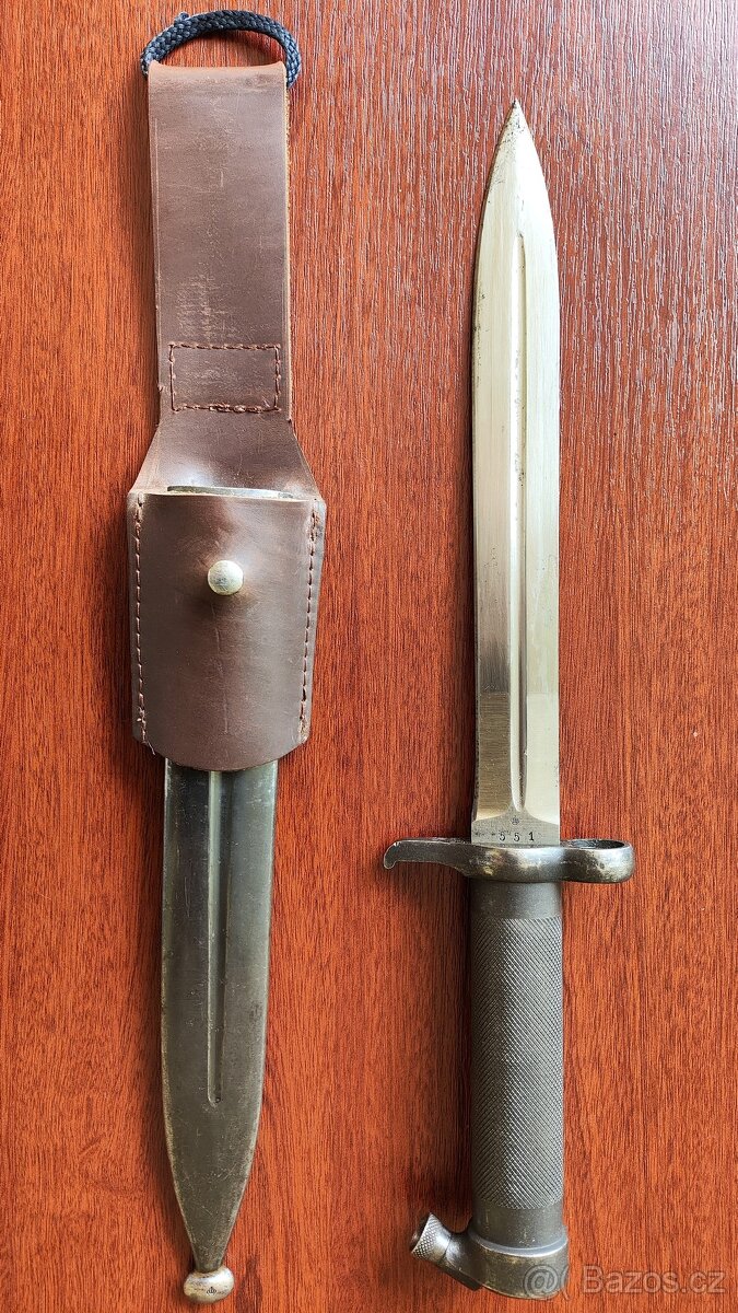 Švédský bajonet Carl Gustav M 1896