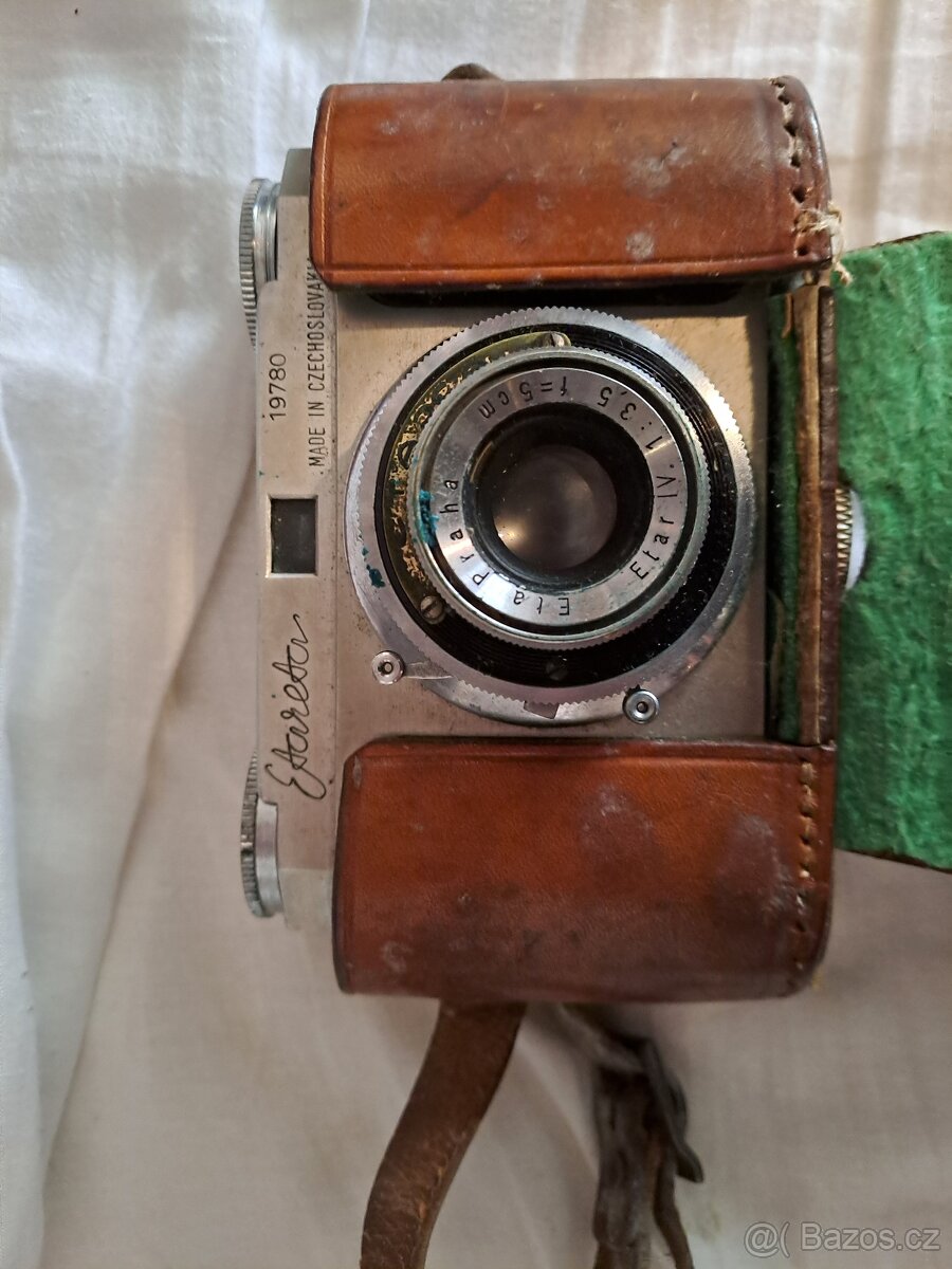 Prodám starý fotoaparát Etareta 19780