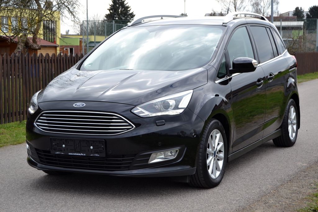 Ford Grand C-Max 2.0 TDCi 110kW Titanium facelift TOP STAV