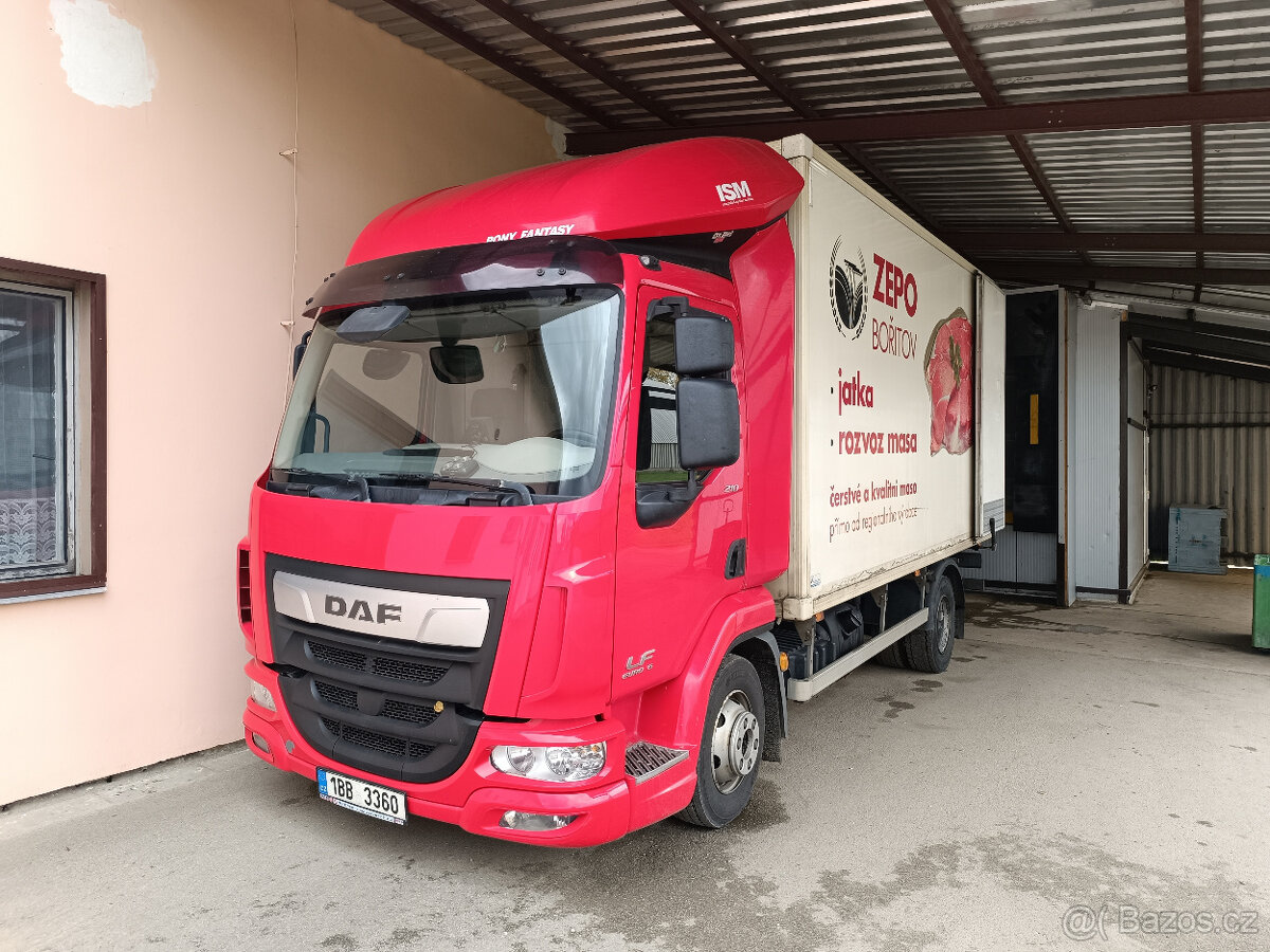 DAF s chladící nádstavbou