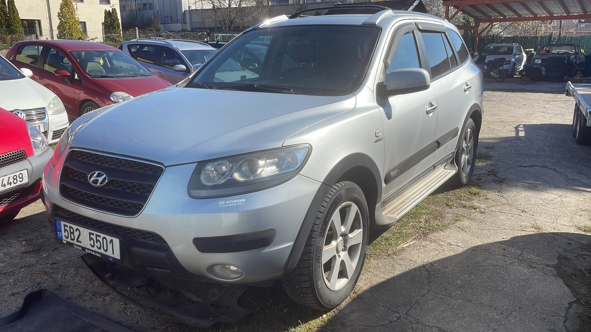 Prodám Hyundai SantaFe 2,2XRDi 4x4