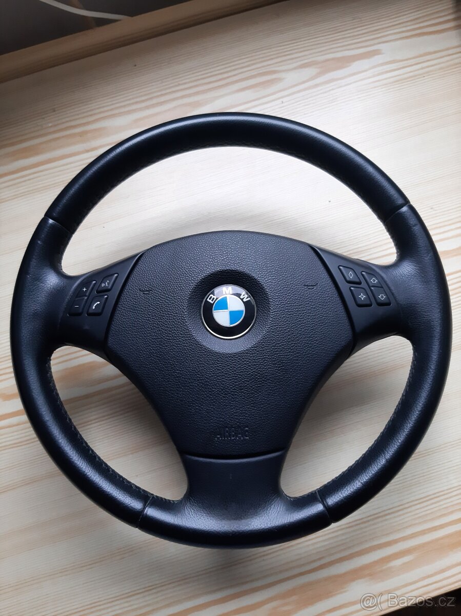 volant BMW E90