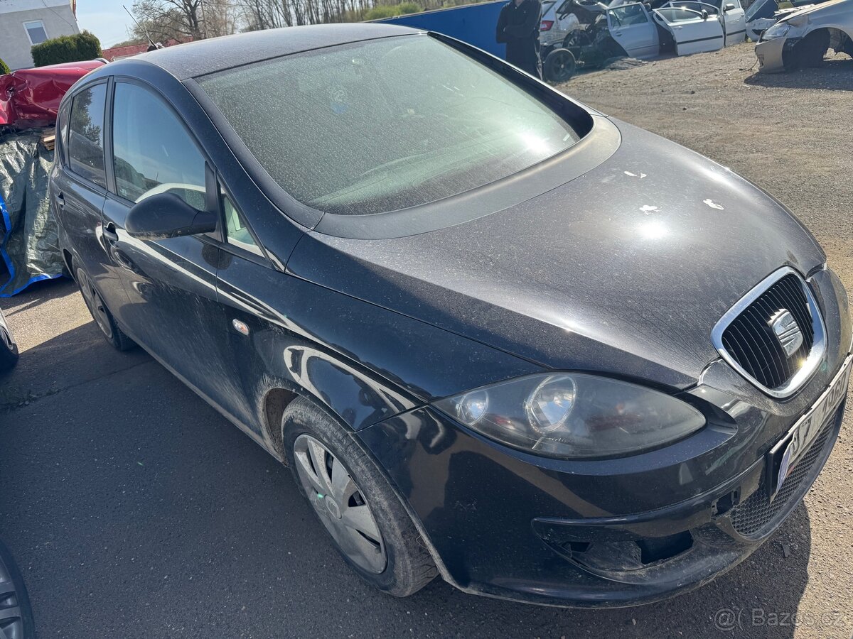 Seat altea náhradní díly z tohoto vozu