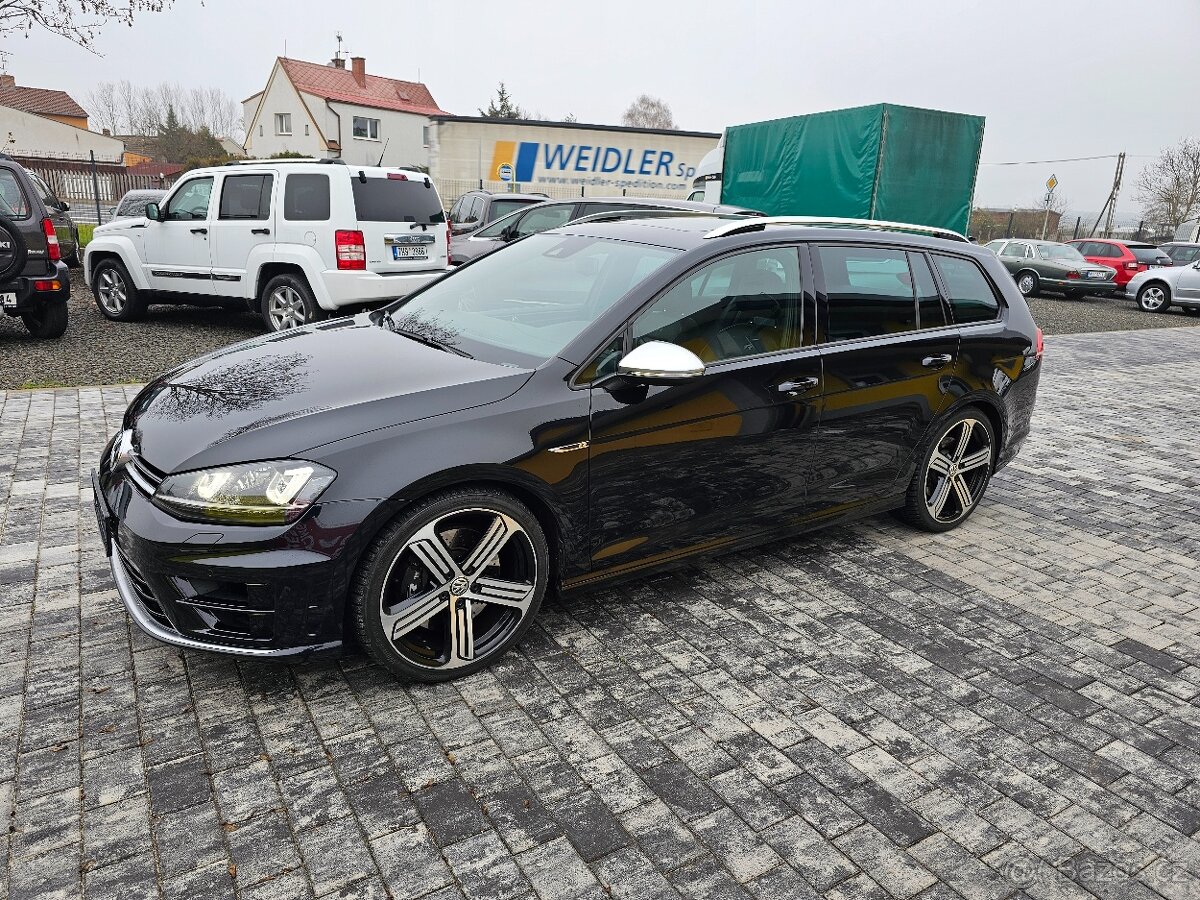 Volkswagen Golf 7 R 2.0 TSI 221kw, DSG, 2016, Výbava