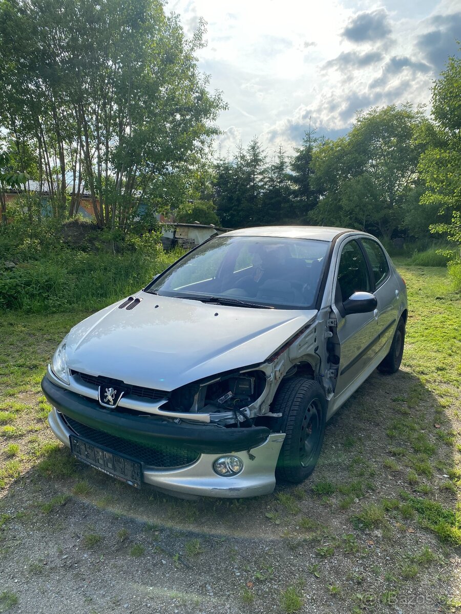 Peugeot 206 1.4i r.v.2006