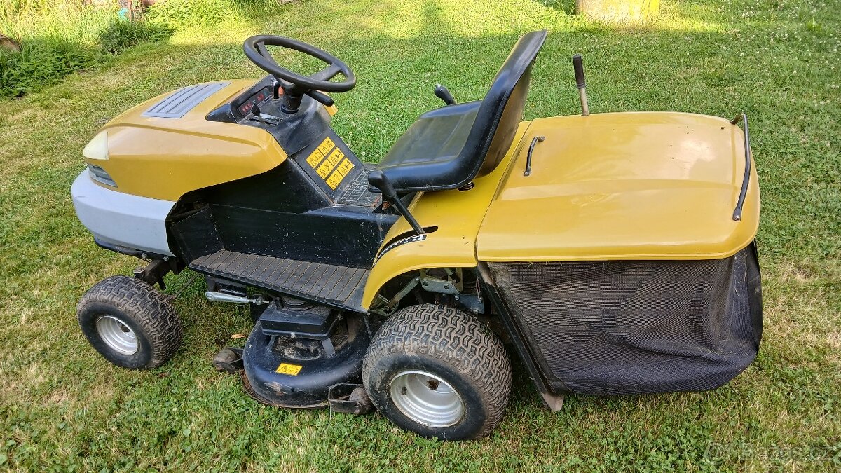 Zahradní traktor (sekačka) s motorem 17.5hp