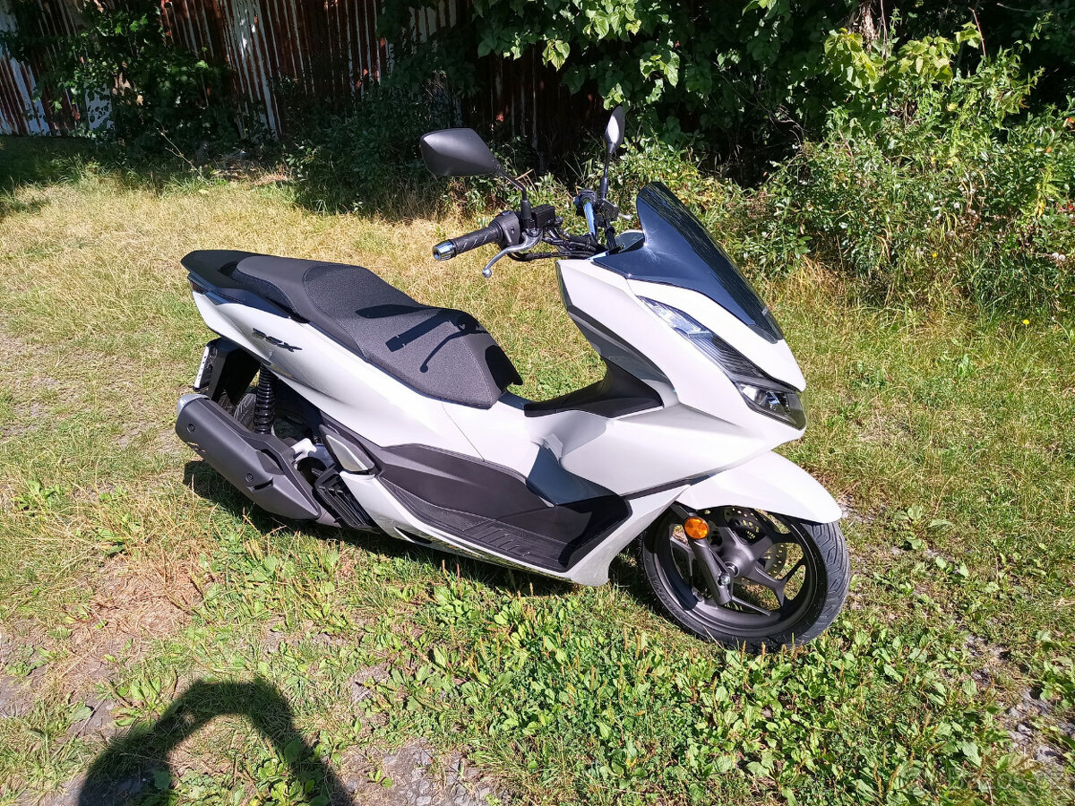 Prodám skútr Honda PCX 125