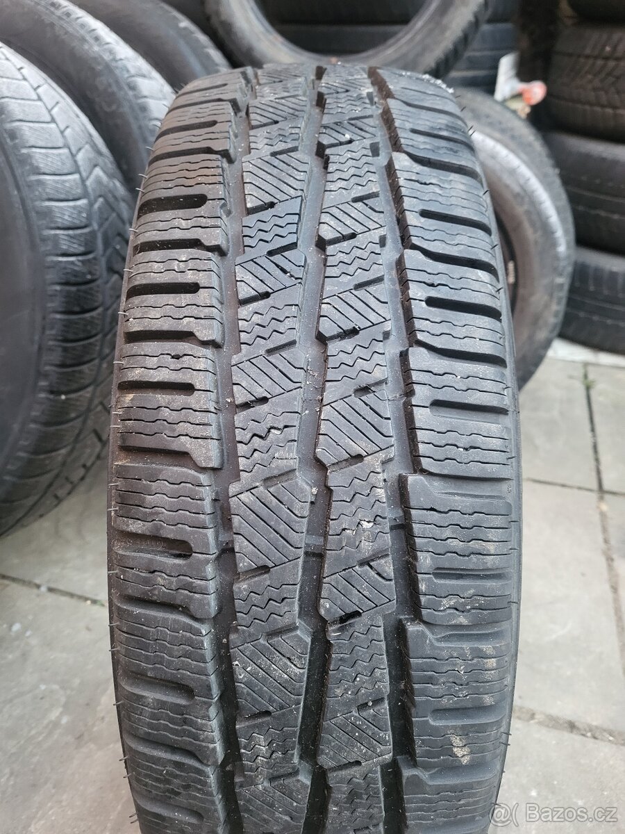 205/65 R16 C Michelin Agilis Alpin