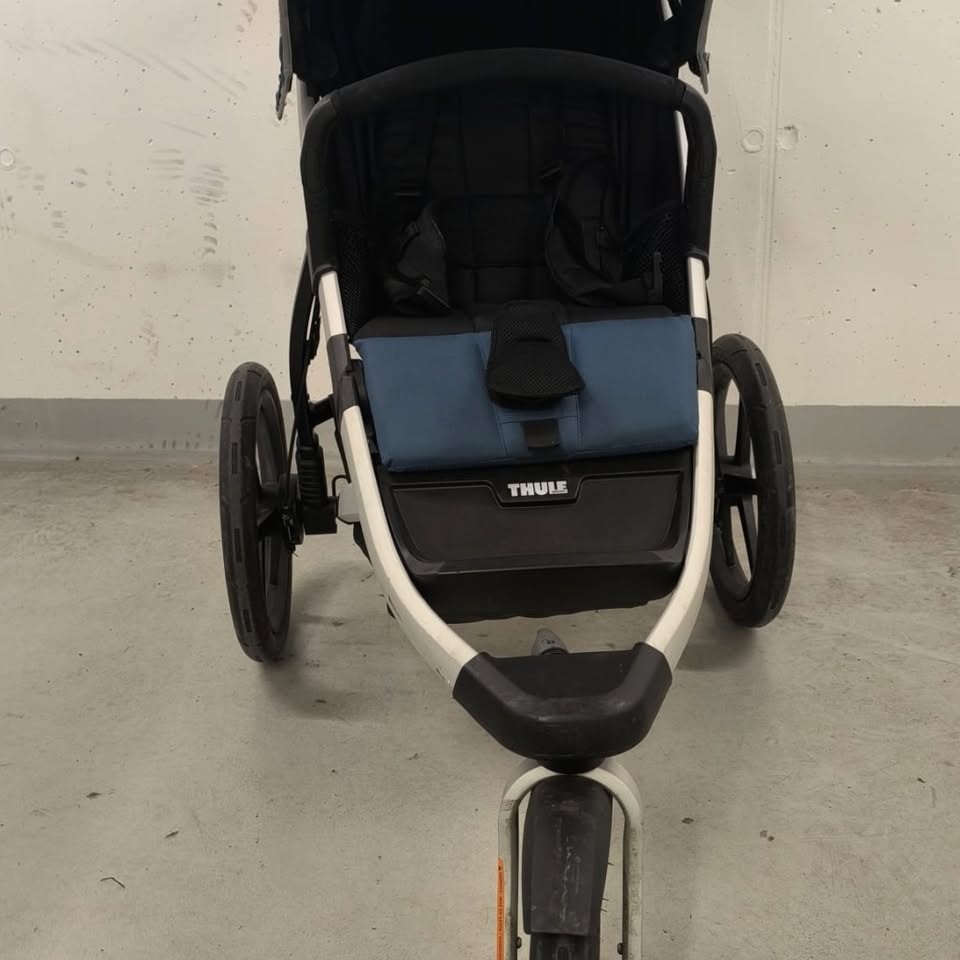 Thule Urban Glide 2 + fusak Lodger – skvělý stav