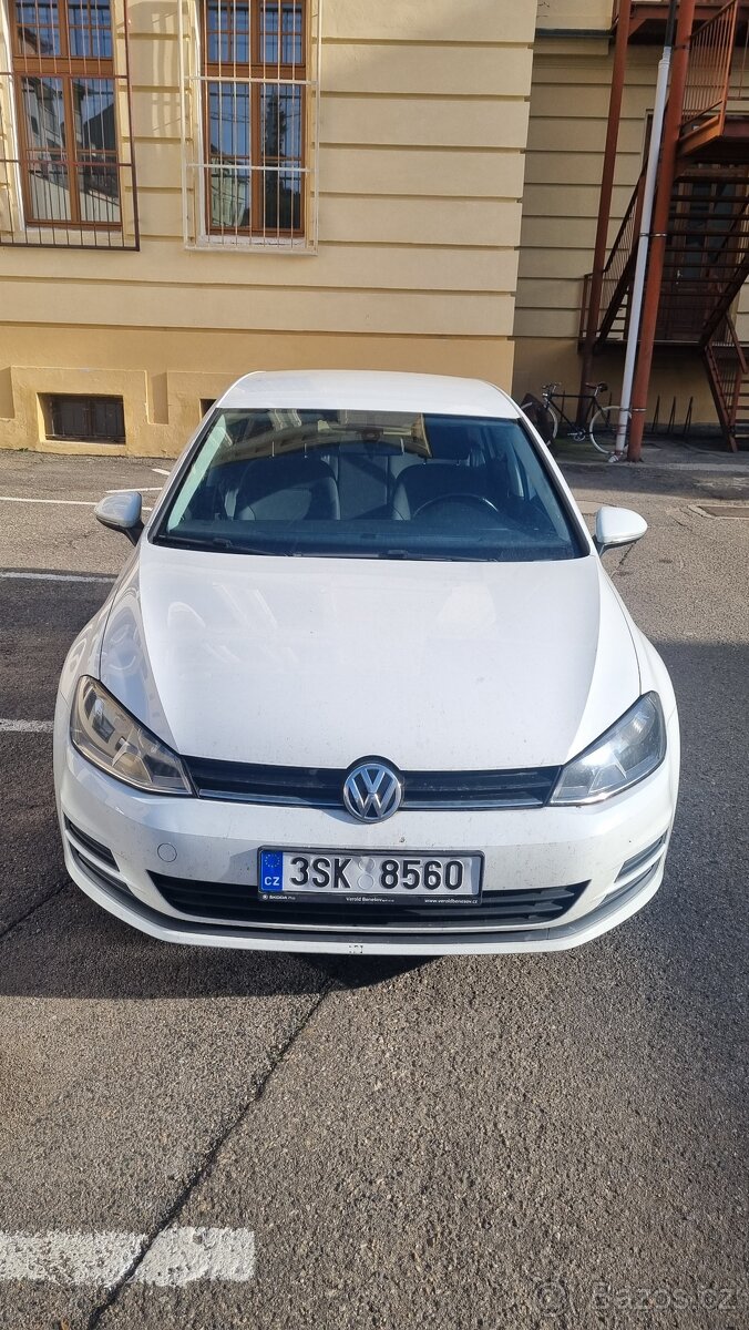 GOLF 7 Hatchback Comfortline 1.2 TSI 77 kW r.v. 2015