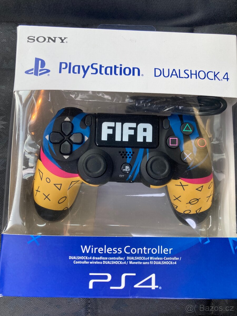 Ovladače na PlayStation 4