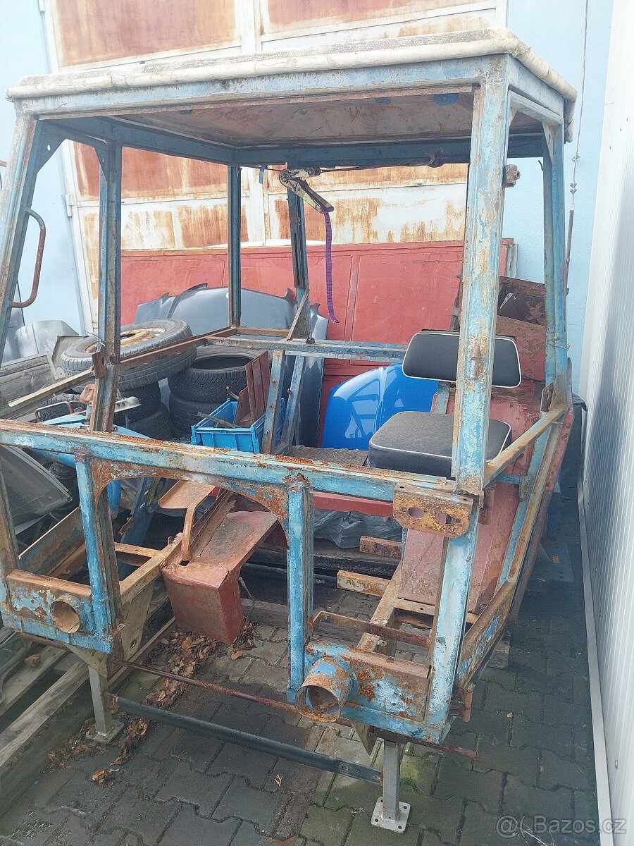 Kabina Zetor, velká