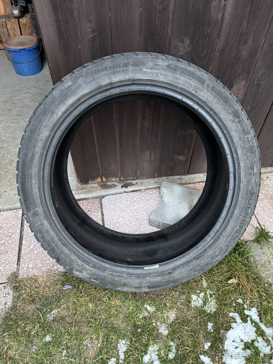 Zimní pneu 225/45 r18