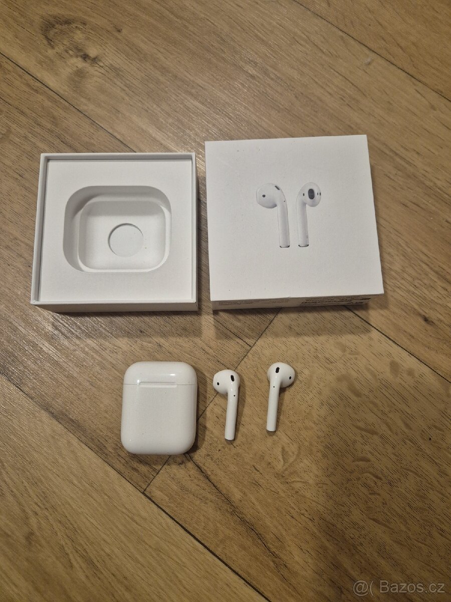 Apple airpods 2 generace