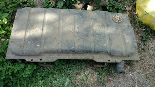 Palivová nádržNádrž Š 120/125