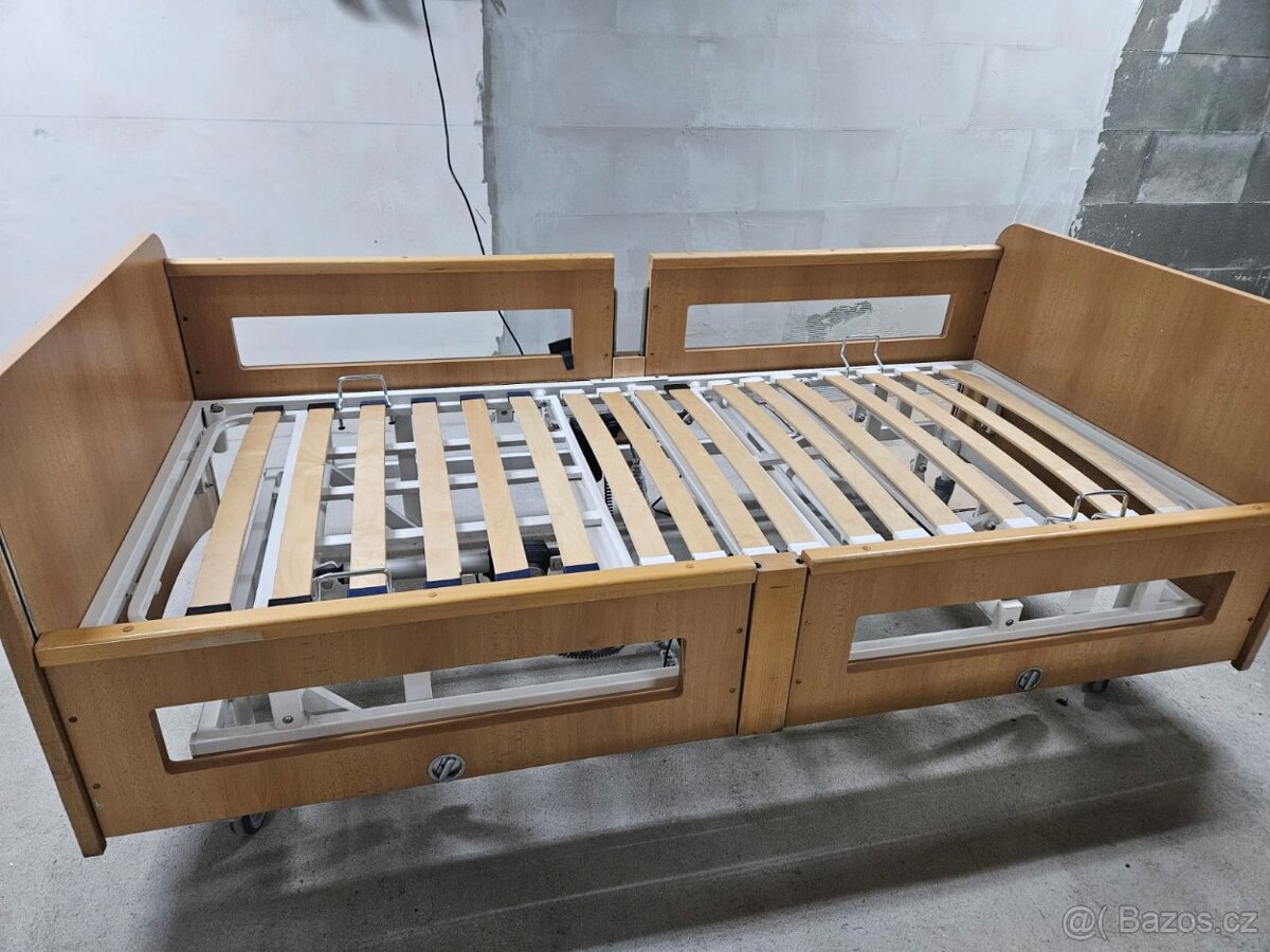 Elektrická polohovací postel