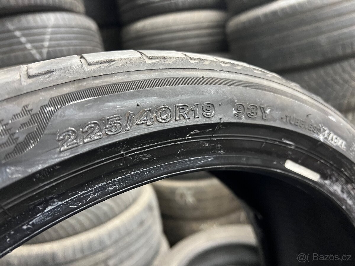 Letní pneumatiky 225/40/19 Bridgestone
