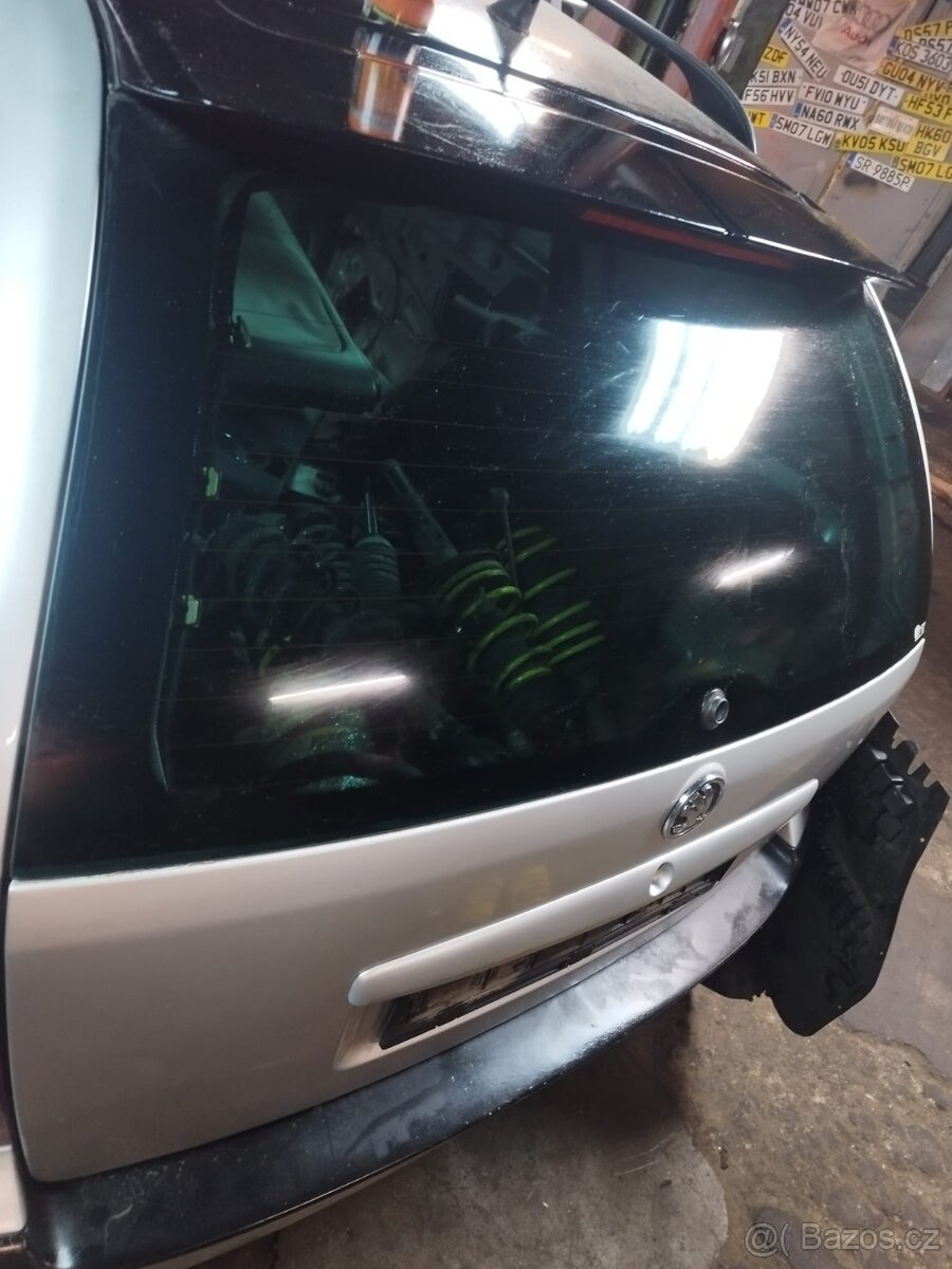 Škoda Octavia 1 RS combi pate dvere