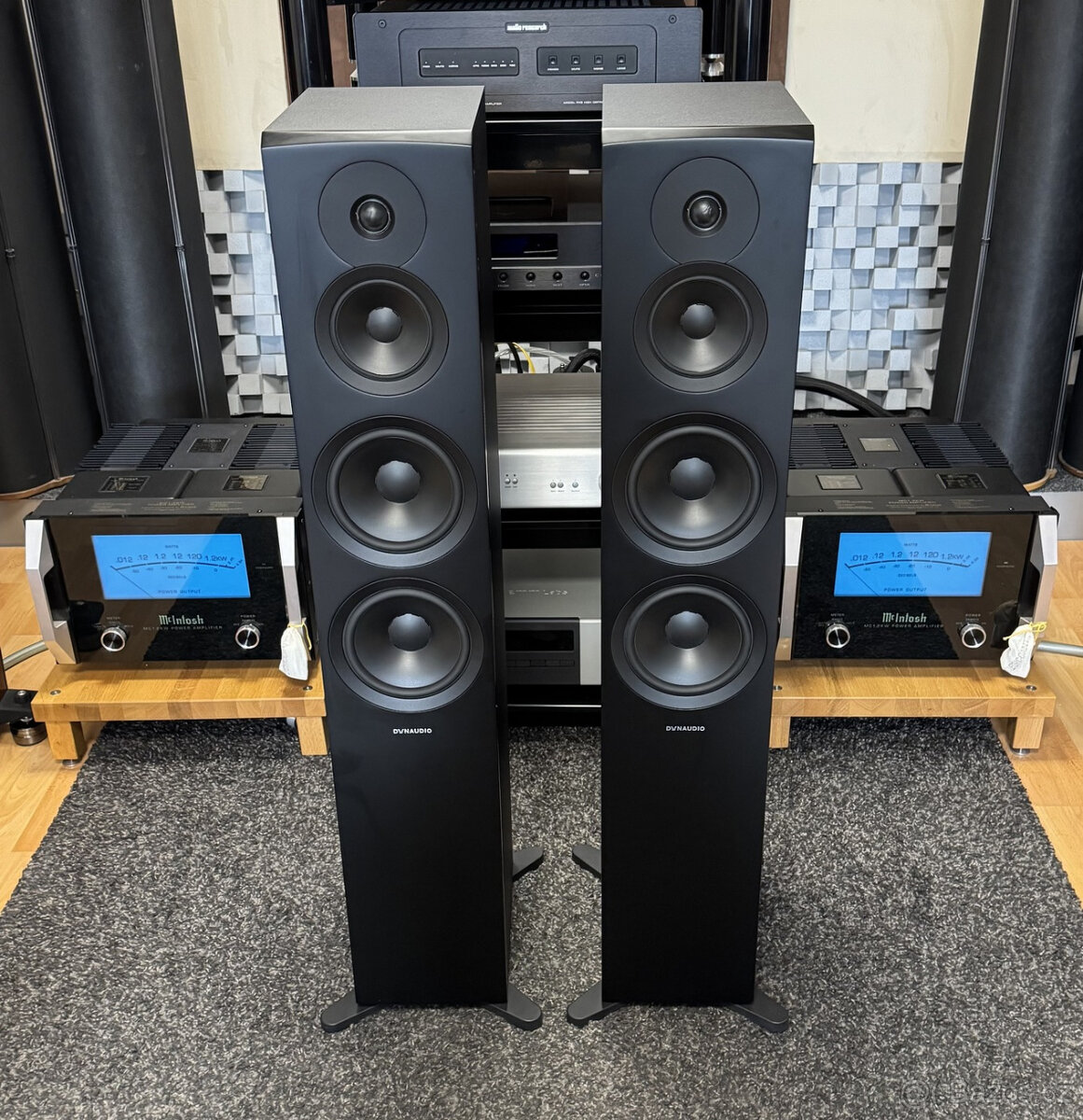 Dynaudio Emit 50 - sloupové reprosoustavy